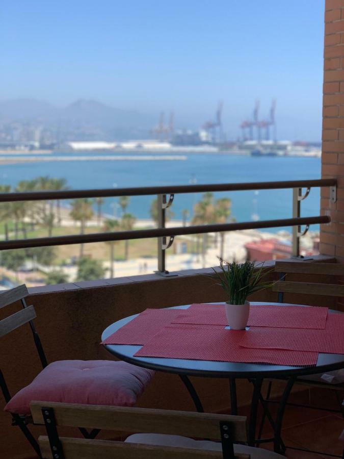 Appartement Apartamento Primera Linea à Málaga Extérieur photo