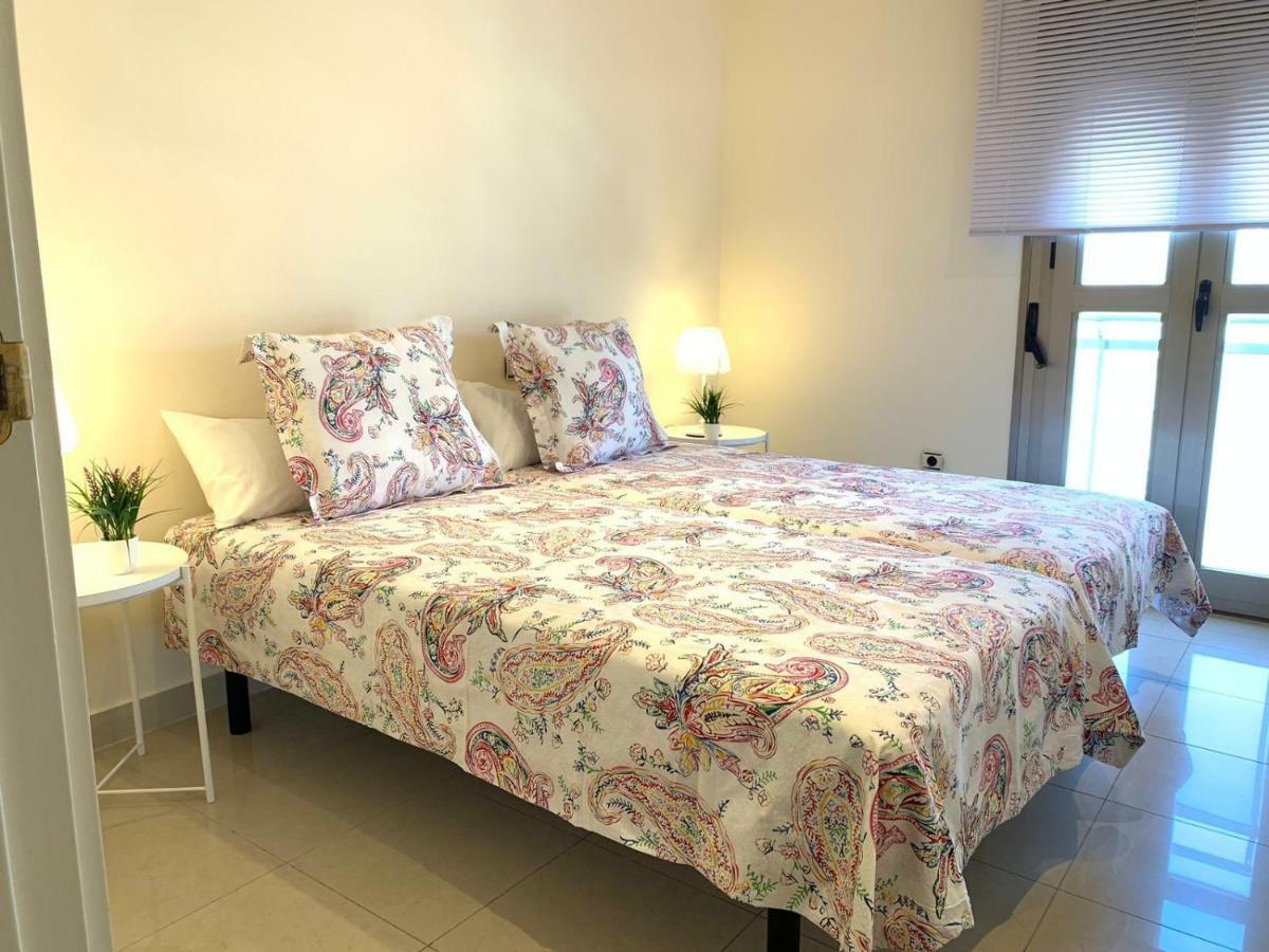 Appartement Apartamento Primera Linea à Málaga Extérieur photo
